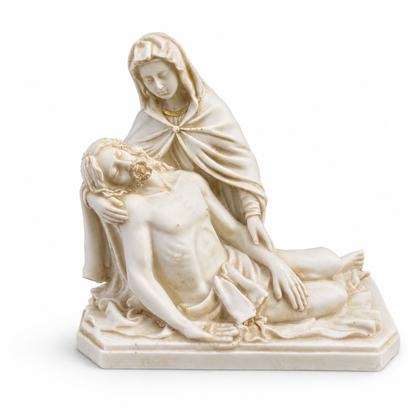 Figura Religiosa La Piedad en Resina – 18 cm