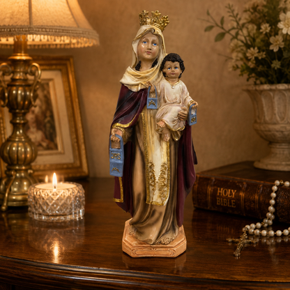 Figura Virgen del Carmen con Niño Jesús y Escapulario – 31 cm